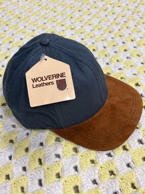 NWT Vintage 1991 Wolverine Leathers Navy Blue Brown Suede Cap OSFA Made in USA !